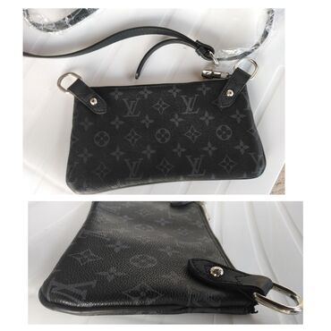 xxx torbe: Shoulder bag, Louis Vuitton, Material: Faux leather