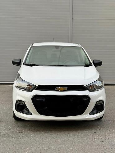 Chevrolet: Chevrolet Spark: 2017 г., 1 л, Механика, Бензин, Хэтчбэк — 1