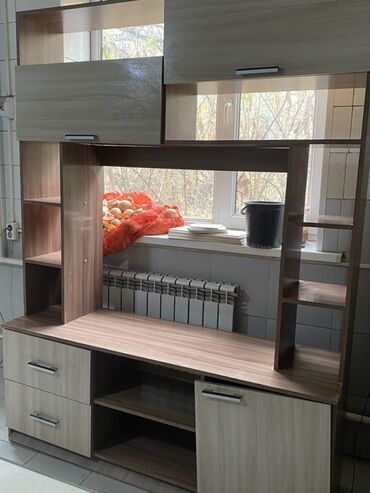 угловая мебель под телевизор: Гарнитур для зала, Б/у, Тумба под ТВ, ДСП, цвет - Коричневый