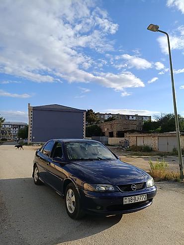 Opel: Opel Vectra: 2 l | Sedan — 8