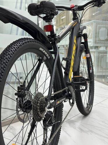 Городские велосипеды: Городской велосипед, Рама M (156 - 178 см), Новый — 3