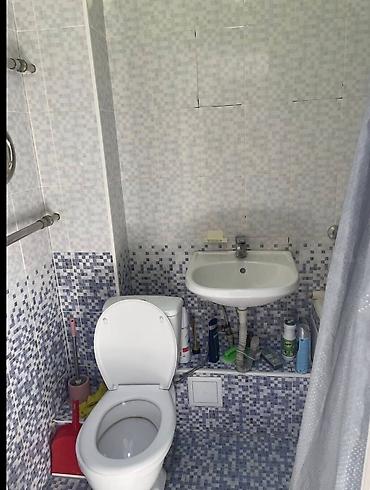 312: 1 комната, 34 м², 8 мкр Индивидуалка, 5 этаж, Старый ремонт — 4