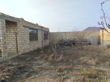 Həyət evləri və villaların satışı: 4 otaqlı, 6 kv. m, Kredit yoxdur, Təmirsiz — 6