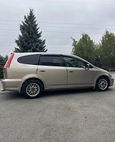 Honda Stream: 2001 г., 2 л, Типтроник, Бензин, Минивэн