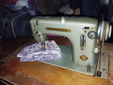 аппарат для салфеток: Продам ножную швейную машинку для шитья состояние отличное