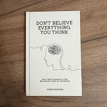 мозг: Книга: Don't Believe Everything You Think: Why Your Thinking Is The — 1