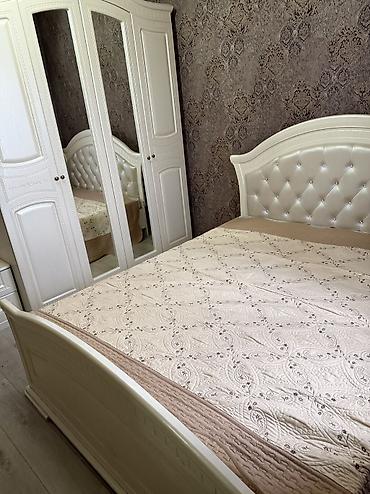 Долгосрочная аренда квартир: 3 комнаты, С мебелью полностью — 10