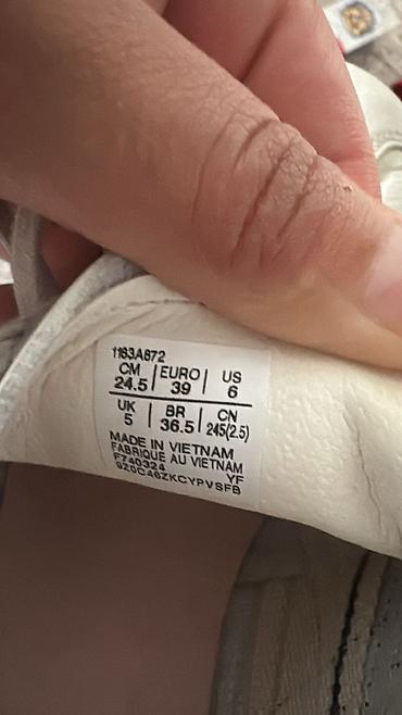 longchamp сумка: Тайгеры (оригинал) кожа 
Надевали пару раз состояние как новые — 3