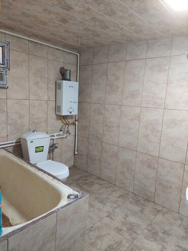 Uzunmüddətli kirayə mənzillər: Yasamal rayonu Şərifzadə küçəsi Safsunun yanından düz aşağı düşəndə — 14