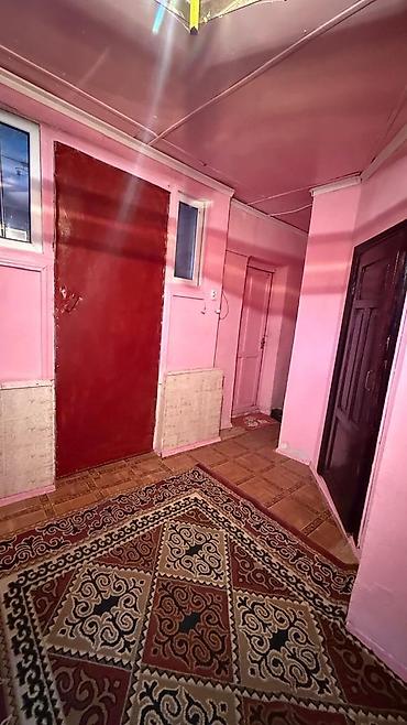 Продажа коттеджей и домов: В связи с переездом, продаётся добротный, утеплённый дом, новой — 9