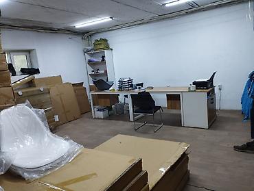 Аренда помещений свободного назначения: Сдаётся свободное помещение 150 квадратных метров с центральными всеми — 2