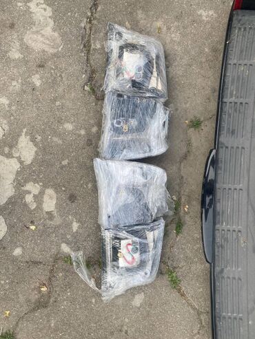 Bamperlər, buferlər: Lexus 5.7 üçün ehtiyat hissələri satılır. ✅ Ön və arxa bufer ✅ Ön — 9