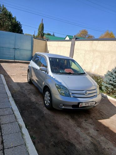 элктро скутер: Toyota ist: 2004 г., 1.5 л, Автомат, Бензин, Хетчбек