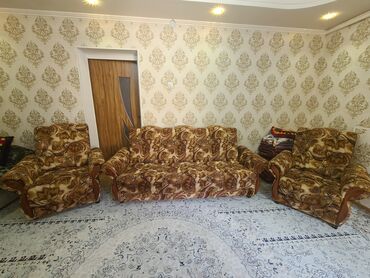 мебель малайзия: Продаётся диван и кресла по низкой цене, качество хорошее