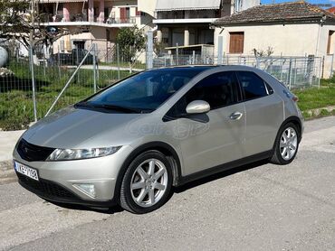 Honda Civic: 1.8 l. | 2009 έ. Χάτσμπακ