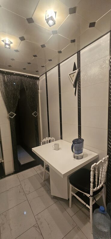 Köhnə tikili: Gəncə, 5 otaqlı, Köhnə tikili, 100 kv. m — 14