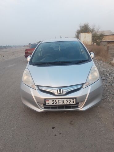 хонда фит фар: Honda Fit: 2011 г., 1.3 л, Вариатор, Бензин, Хэтчбэк