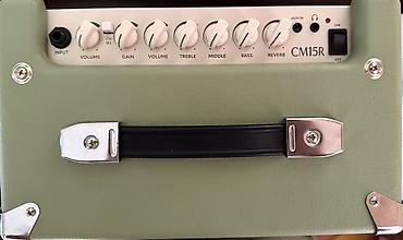 Gitara gücləndiriciləri: İşlənmiş Gitara gücləndiricisi, 15 Vt, Ünvandan götürmə, Pulsuz çatdırılma — 2