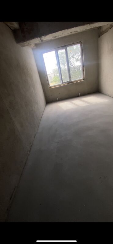 купить квартиру в бишкеке без ремонта: 1 комната, 40 м², Элитка, 2 этаж, ПСО (под самоотделку)