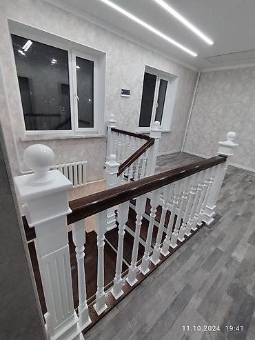 Деревянные лестницы: Деревянная лестница Для дома, Форма лестницы: П-образная — 21