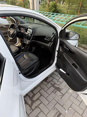 Chevrolet: Chevrolet Spark: 2019 г., 1 л, Автомат, Бензин, Хэтчбэк — 20