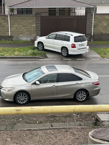 corolla runx: Toyota Camry: 2016 г., 2.5 л, Автомат, Гибрид, Седан