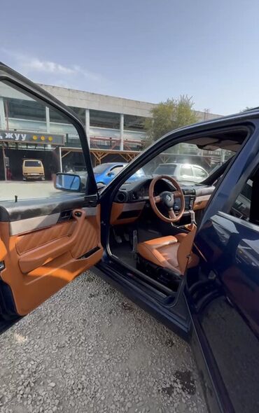 BMW: BMW 5 series: 1989 г., 3 л, Механика, Бензиновая, Седан — 10