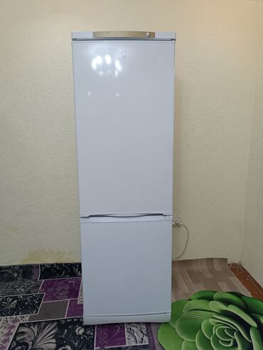 купить пс5 бу: Холодильник Indesit, Б/у, Двухкамерный, De frost (капельный), 60 * 190 * 60