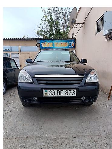 1 64: VAZ (LADA) Priora: 1.6 l | 2008 il 330000 km Sedan — 2