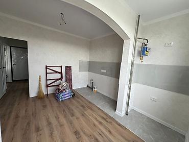 Продажа квартир: 1 комната, 45 м², Арча-Бешик ж/м 108 серия, 7 этаж, Евроремонт at lalafo.kg — 13 Продажа квартир: 1 комната, 45 м², Арча-Бешик ж/м 108 серия, 7 этаж, Евроремонт — 13