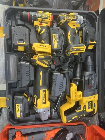 походное кресло: Набор аккумуляторного электроинструмента KASON в чемодане. Состав