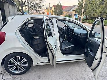 Kia: Kia Rio: 2017 г., Автомат, Хэтчбэк — 16