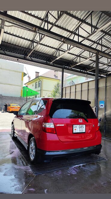 corolla runx: Honda Jazz: 2004 г., 1.3 л, Механика, Бензин