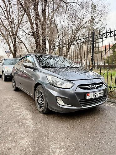 solaris accent: Hyundai Solaris: 2013 г., Автомат, Седан — 2