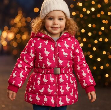 палатки домики для детей: Продам куртку пуховик от Moschino оригинал, для девочки 3-5 лет