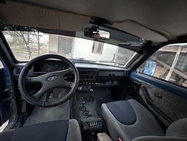 коробка 5 ступка на мерседес 124: ВАЗ (ЛАДА) 4x4 Нива: 2007 г., Механика, Бензин, Внедорожник