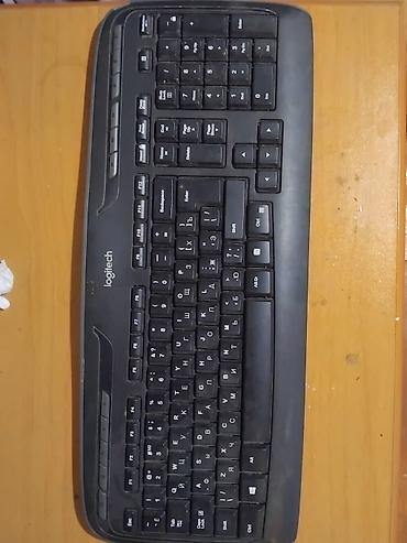 Logitech simsiz klaviatura Xüsusiyyətlər: - Tam ölçülü klaviatura