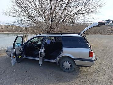 Volkswagen: Volkswagen Passat Variant: 1994 г., 2 л, Механика, Бензин, Универсал — 2