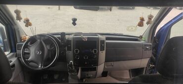 Mercedes-Benz: Salam Sprinter Əla vəziyyətdədir Android manitoru var 2.2TwinTurbodur -da lalafo.az — 7 Mercedes-Benz: Salam Sprinter Əla vəziyyətdədir Android manitoru var 2.2TwinTurbodur — 7