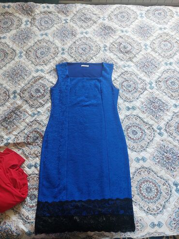 красное платье: Вечернее платье, Средняя модель, Без рукавов, 3XL (EU 46)
