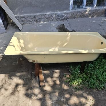 Ванны: Ванна Прямоугольная, Материал: Сталь, Размер: 175 x 70 см