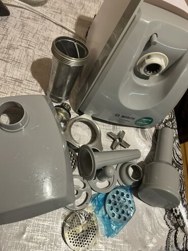 Ət çəkən maşınlar: Ət çəkən maşın Bosch, 1800 Vt, Revers ilə — 3