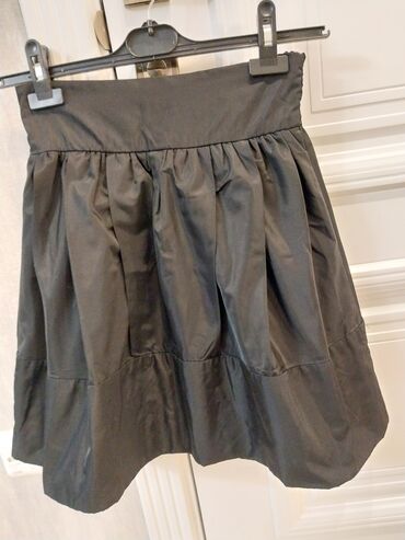 шелковая юбка: НОВАЯ юбка "TOCCO"рази.М цвет черный на рост 154-162 с подкладкой