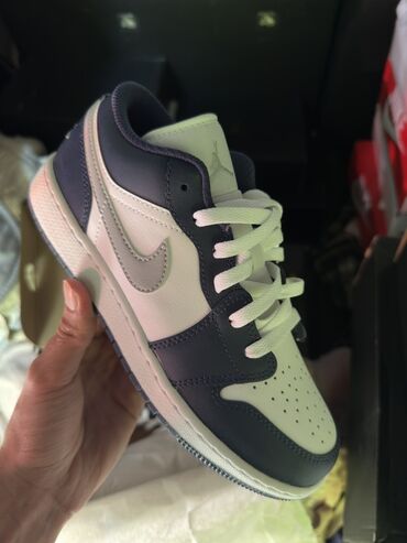 детский зимний комбез для новорождённых: Кроссовки Nike Air Jordan 1 Low ОРИГИНАЛ СМ ФОТО - Силуэт: низкий