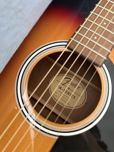 ağırlıq daşı: Akustik gitara, Fender, 6 sim, İşlənmiş — 4