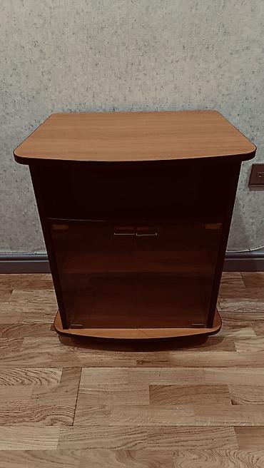 İşlənmiş, Düz TV altlığı, Polkalı, Şüşəli, Azərbaycan lalafo.az -da İşlənmiş, Düz TV altlığı, Polkalı, Şüşəli, Azərbaycan