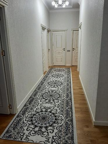 kirayə otaqlar: Sumqayıtda bulvar 2 də 4 otaqlı mənzil(3 yataq otaqı,zal,mətbəx,2 — 5