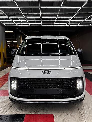 Hyundai: Hyundai Staria: 2021 г., 3.5 л, Автомат, Газ, Минивэн — 1