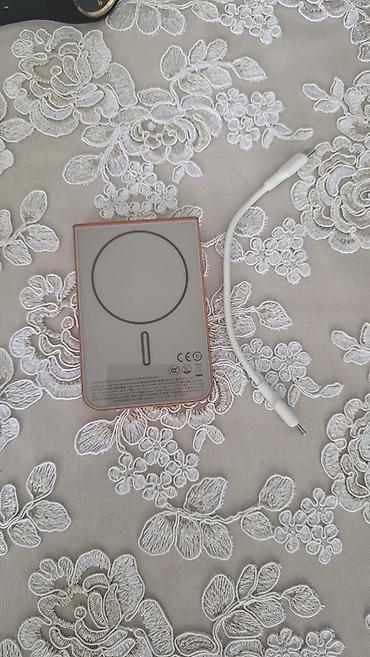power bank satilir: Powerbank Borofone, < 5000 mAh, İşlənmiş — 1