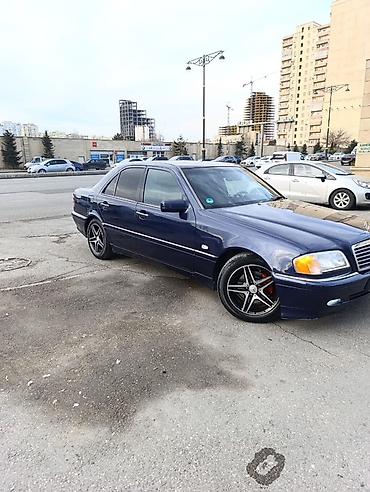 kompressor teh: Mercedes-Benz C240 sedan - Kuzov: 4 qapılı sedan, tünd mavi rəng - — 3